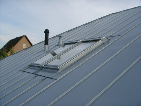 DachWitt Handgearbeitete Dachfenster- und Lüftereinfassungen